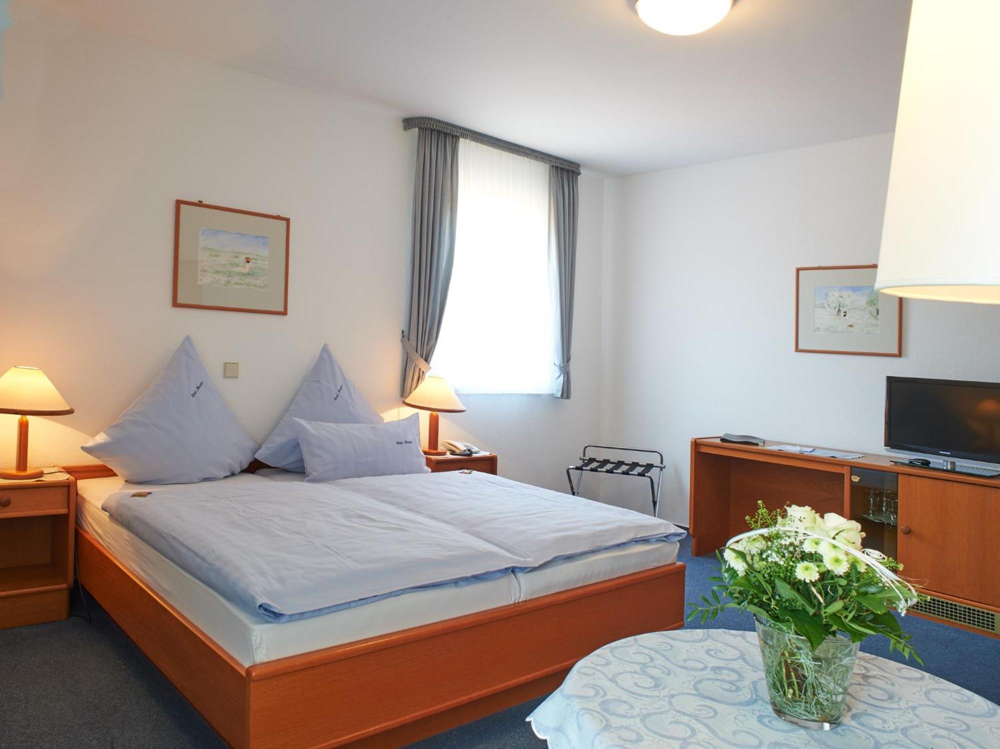 אמלסהאוזן Hotel Muenster מראה חיצוני תמונה